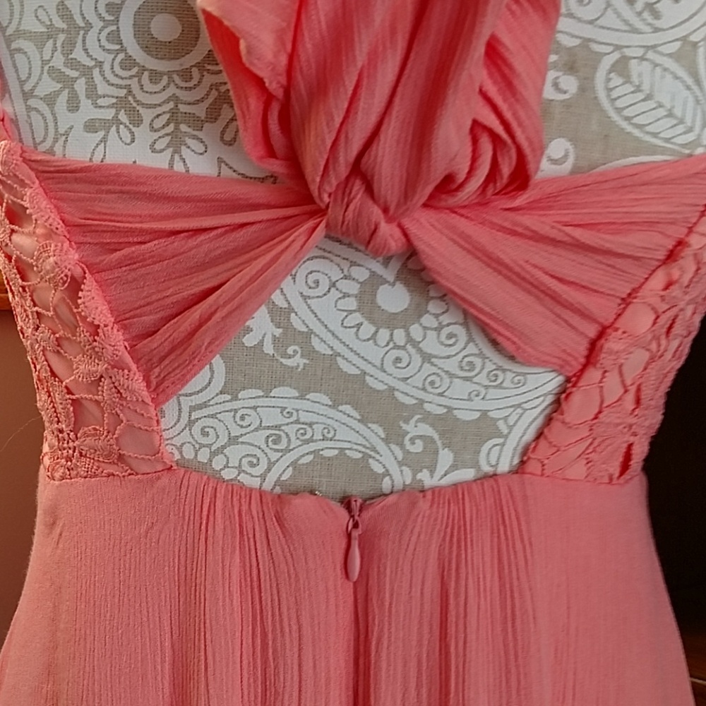 Peach colored dress. Size Various  Host Pick - Picture 6 of 9